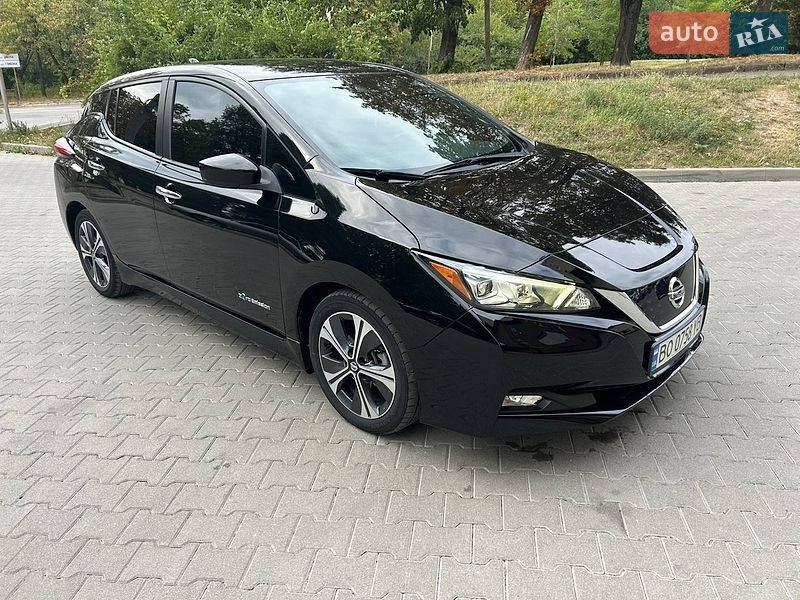 Фото Nissan Leaf з оголошення AUTO.RIA