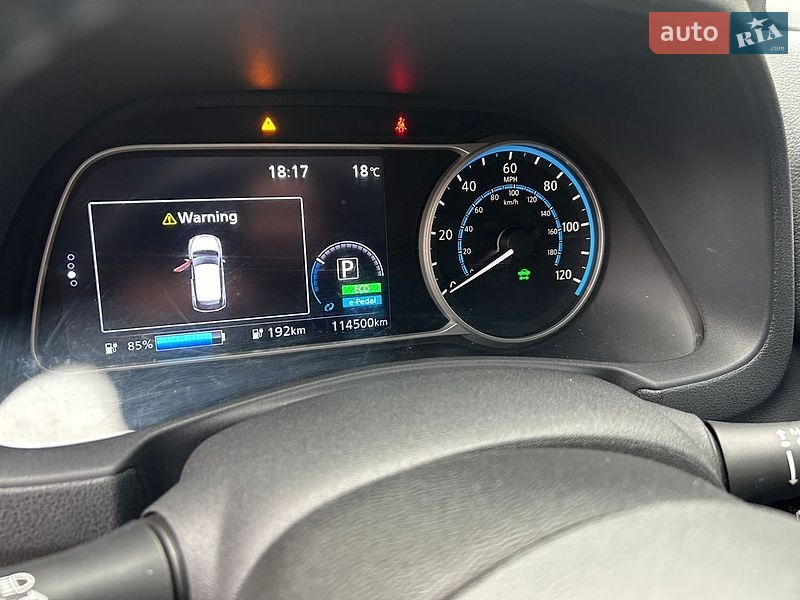Фото Nissan Leaf з оголошення AUTO.RIA