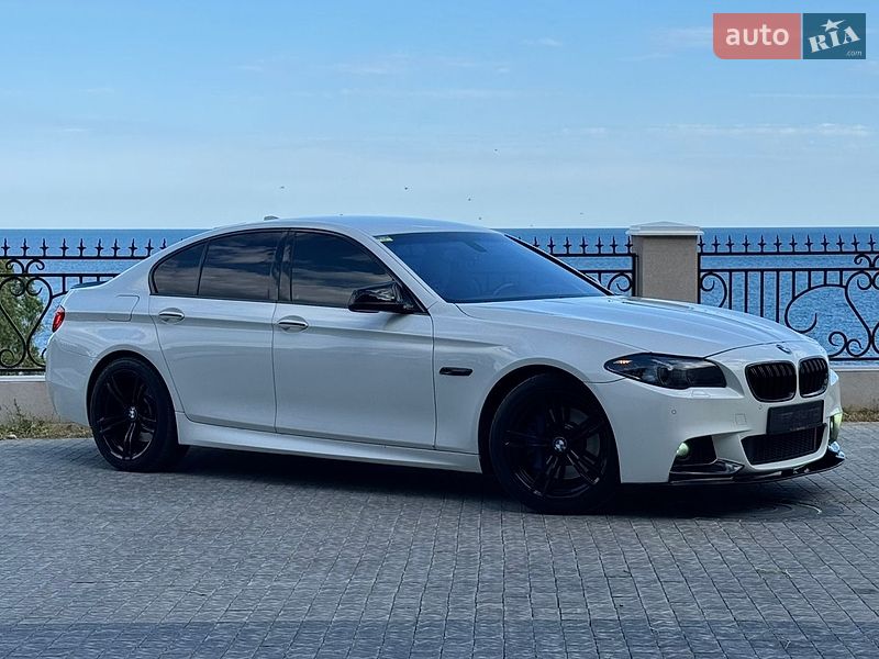 Фото BMW 5 Series з оголошення AUTO.RIA