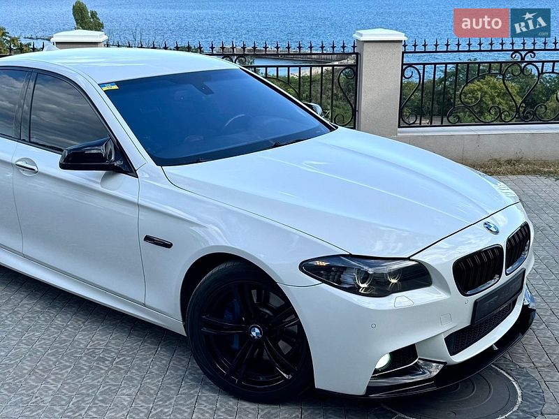 Фото BMW 5 Series з оголошення AUTO.RIA