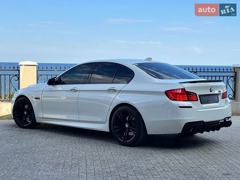 Фото BMW 5 Series з оголошення AUTO.RIA
