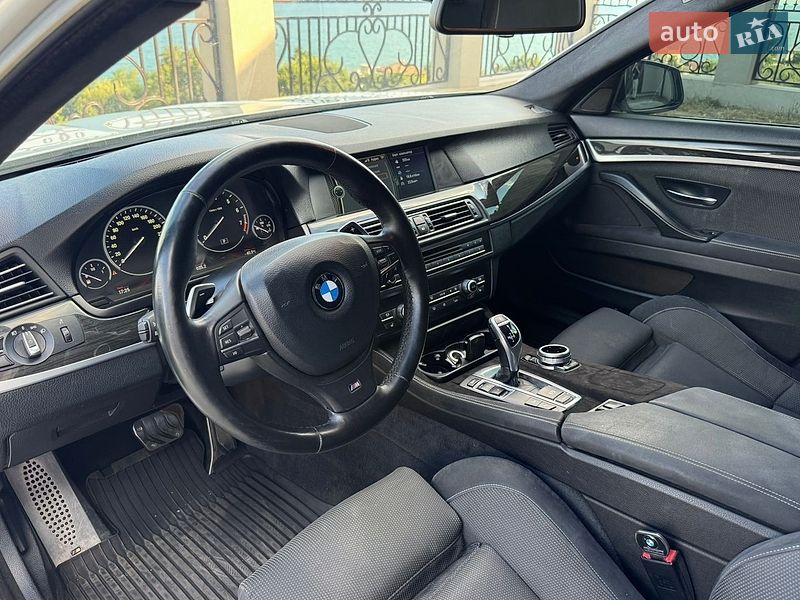 Фото BMW 5 Series з оголошення AUTO.RIA