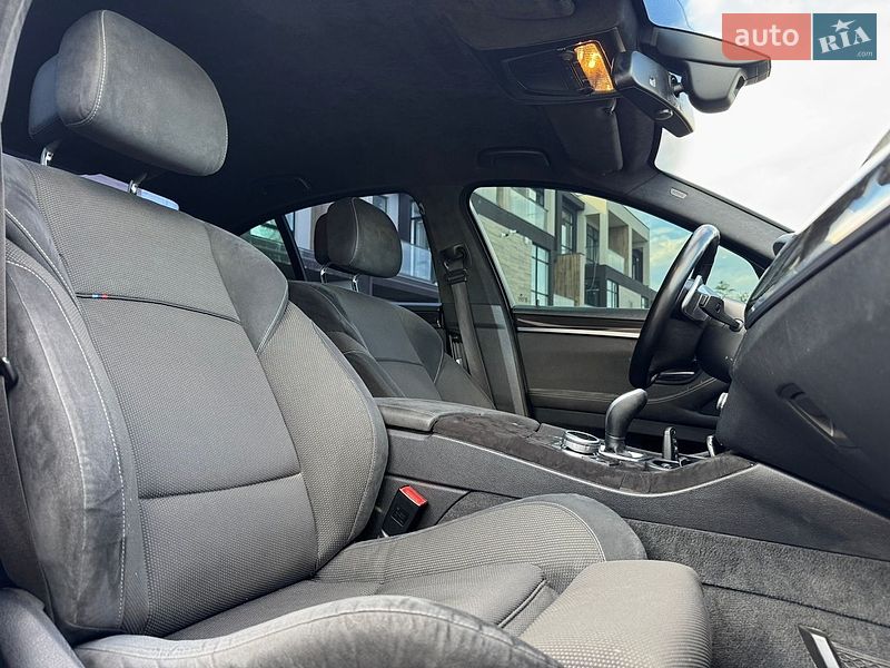 Фото BMW 5 Series з оголошення AUTO.RIA