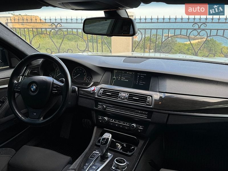 Фото BMW 5 Series з оголошення AUTO.RIA