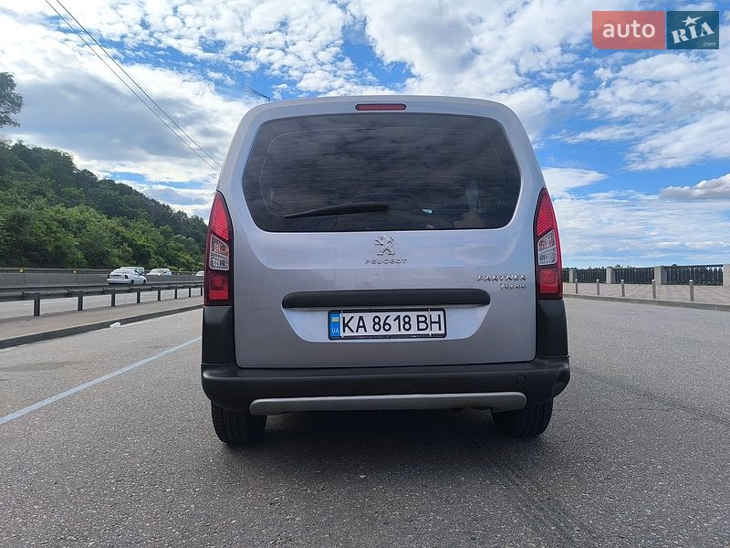 Фото Peugeot Partner з оголошення AUTO.RIA