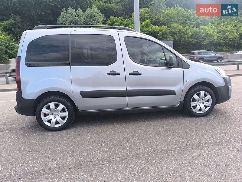 Фото Peugeot Partner з оголошення AUTO.RIA
