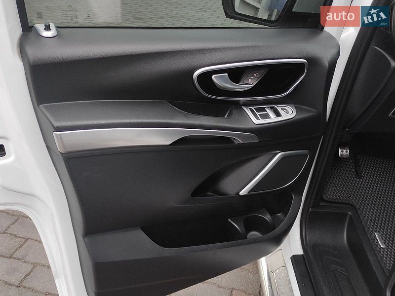 Фото Mercedes-Benz Vito з оголошення AUTO.RIA