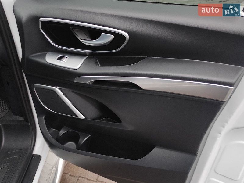 Фото Mercedes-Benz Vito з оголошення AUTO.RIA