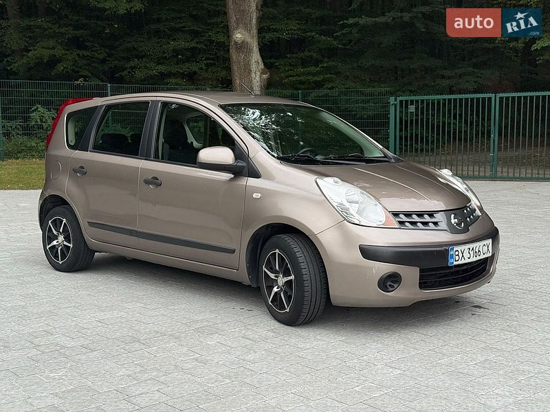 Фото Nissan Note з оголошення AUTO.RIA