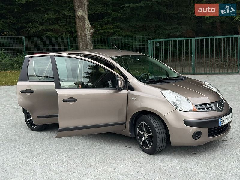 Фото Nissan Note з оголошення AUTO.RIA