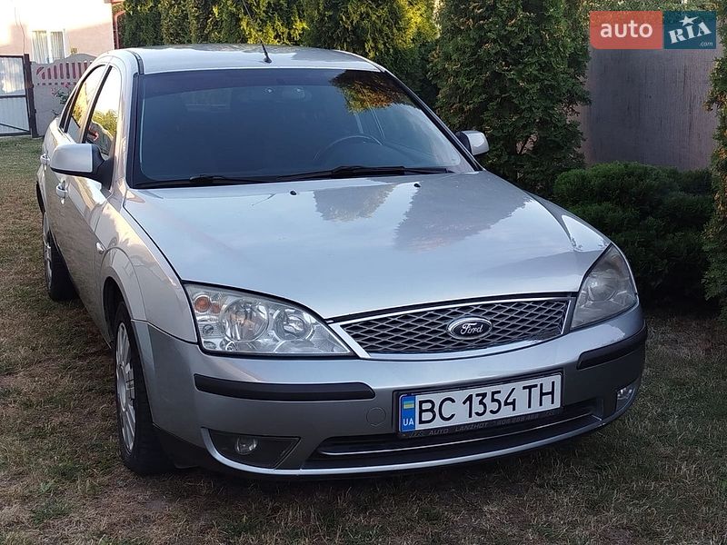 Фото Ford Mondeo з оголошення AUTO.RIA