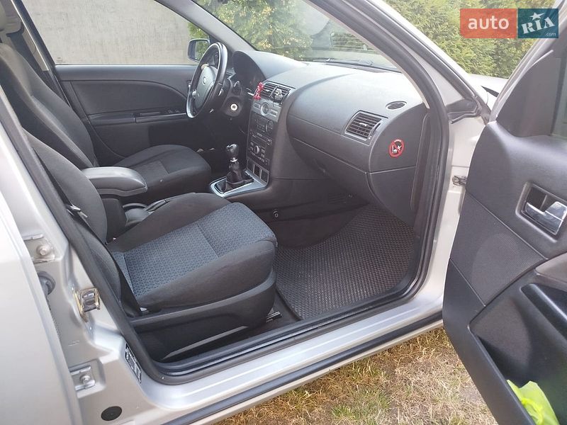 Фото Ford Mondeo з оголошення AUTO.RIA