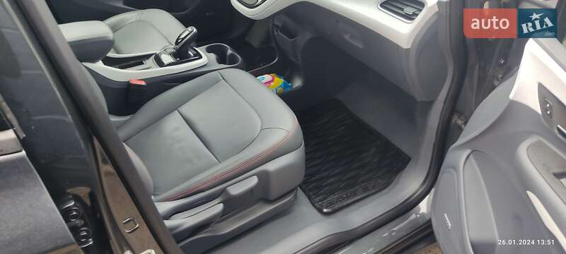 Фото Chevrolet Bolt EV з оголошення AUTO.RIA