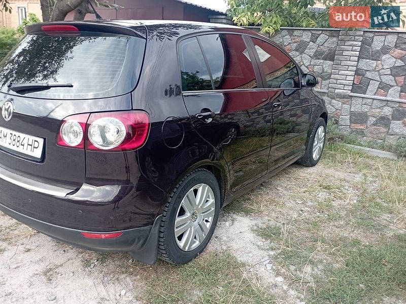 Фото Volkswagen Golf Plus з оголошення AUTO.RIA