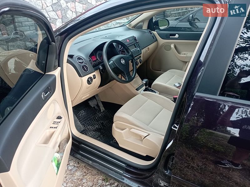 Фото Volkswagen Golf Plus з оголошення AUTO.RIA