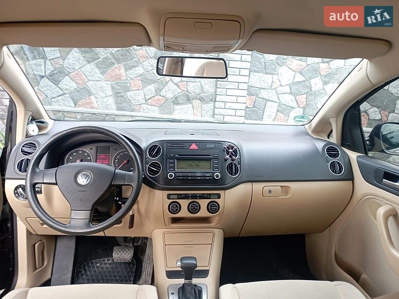 Фото Volkswagen Golf Plus з оголошення AUTO.RIA