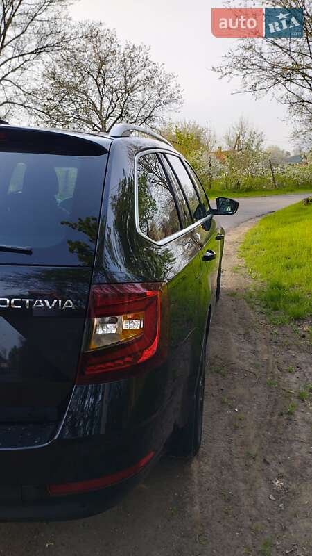Фото Skoda Octavia з оголошення AUTO.RIA