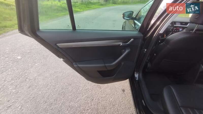 Фото Skoda Octavia з оголошення AUTO.RIA