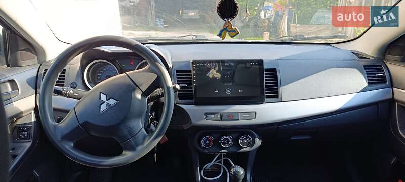 Фото Mitsubishi Lancer з оголошення AUTO.RIA