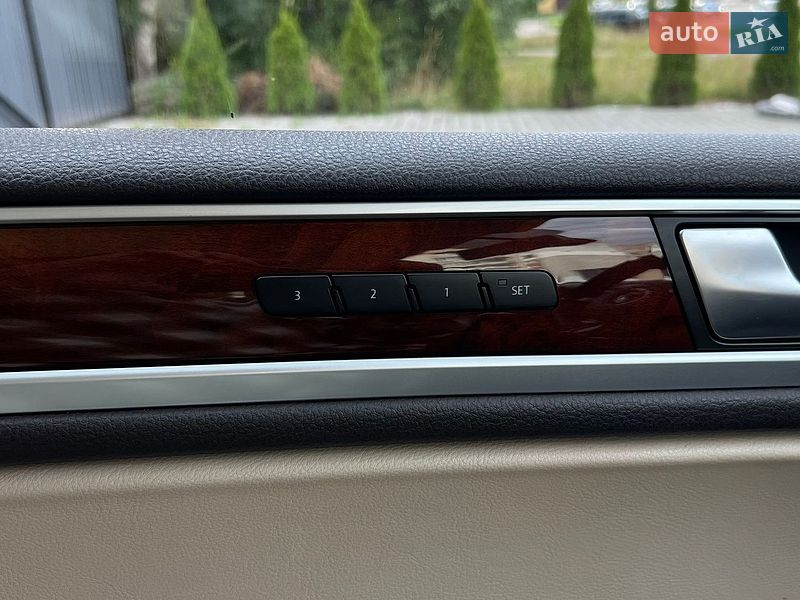 Фото Volkswagen Touareg з оголошення AUTO.RIA