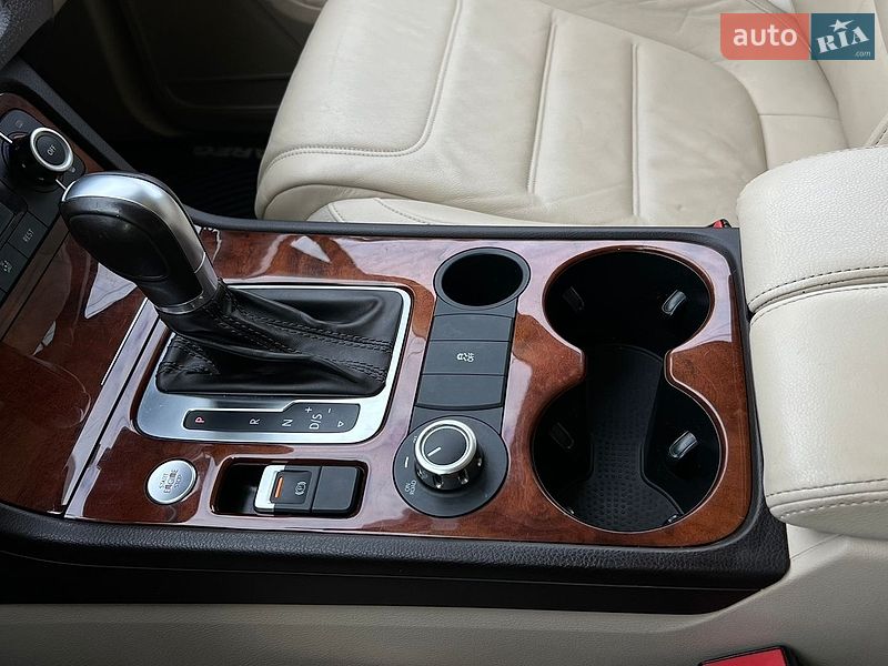 Фото Volkswagen Touareg з оголошення AUTO.RIA