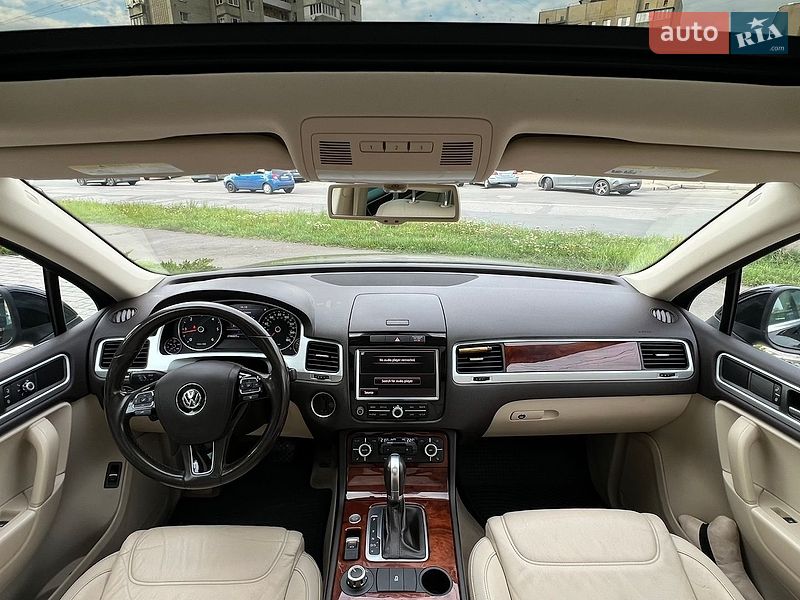 Фото Volkswagen Touareg з оголошення AUTO.RIA