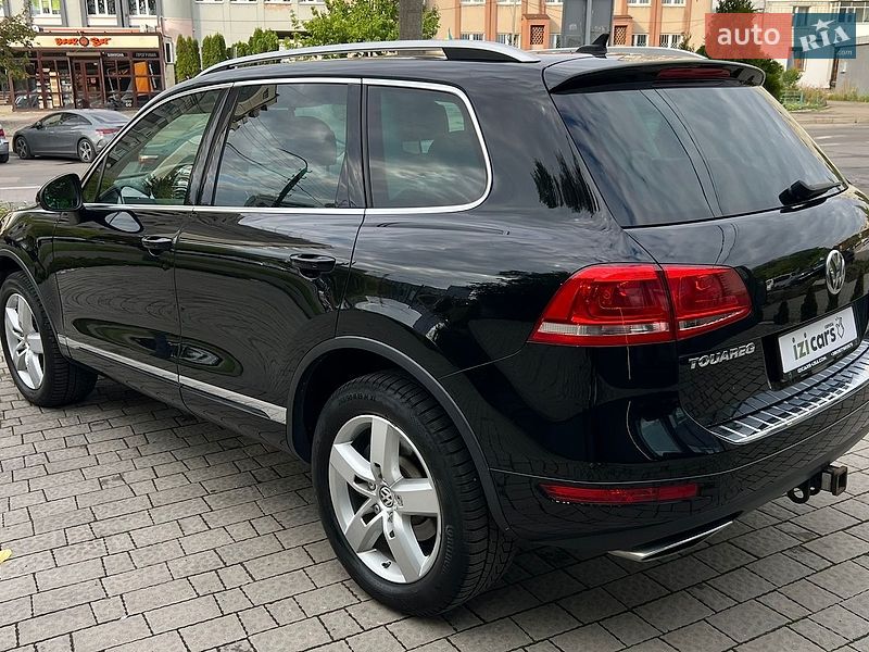 Фото Volkswagen Touareg з оголошення AUTO.RIA
