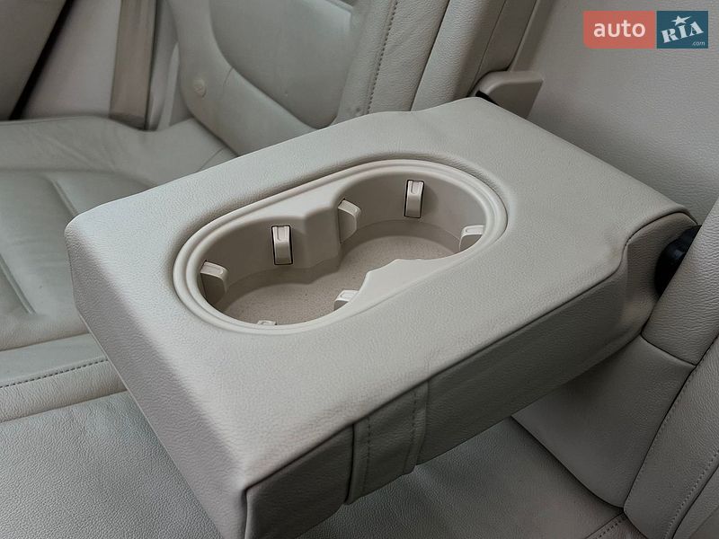 Фото Volkswagen Touareg з оголошення AUTO.RIA