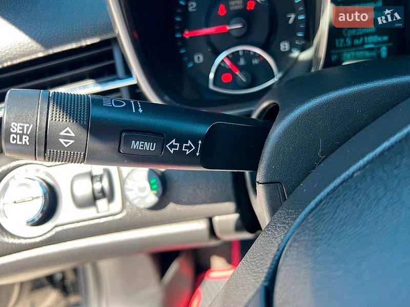 Фото Chevrolet Malibu з оголошення AUTO.RIA