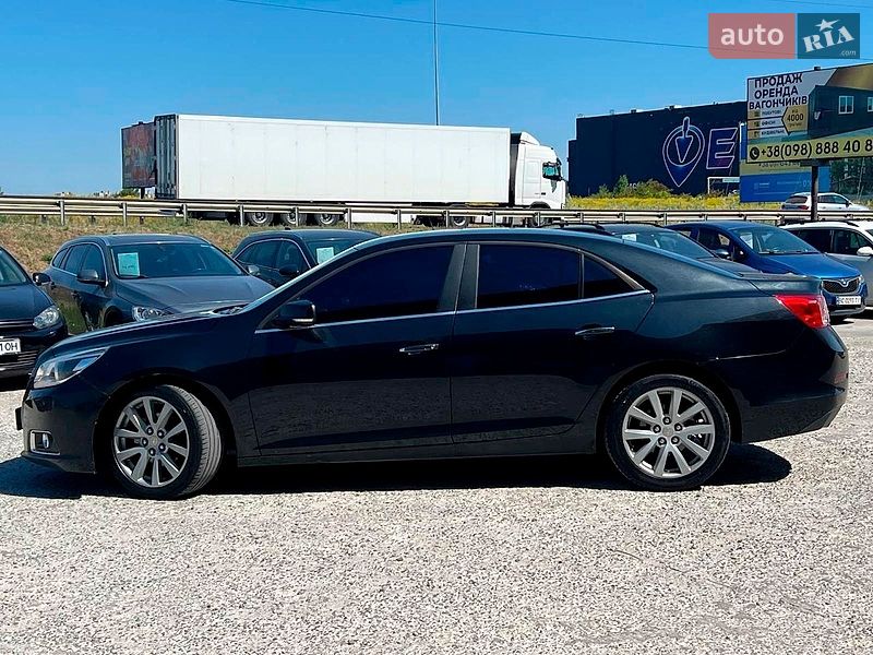Фото Chevrolet Malibu з оголошення AUTO.RIA