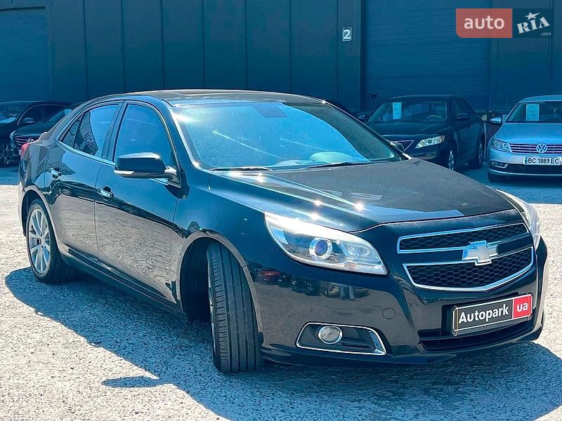 Фото Chevrolet Malibu з оголошення AUTO.RIA