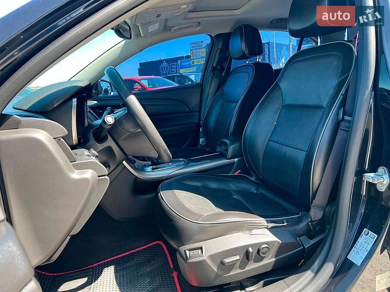 Фото Chevrolet Malibu з оголошення AUTO.RIA