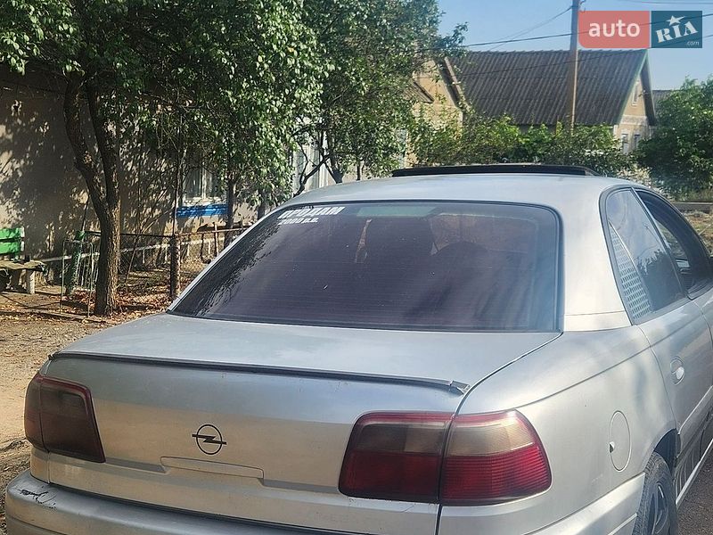 Фото Opel Omega з оголошення AUTO.RIA