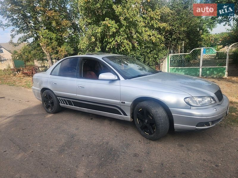 Фото Opel Omega з оголошення AUTO.RIA