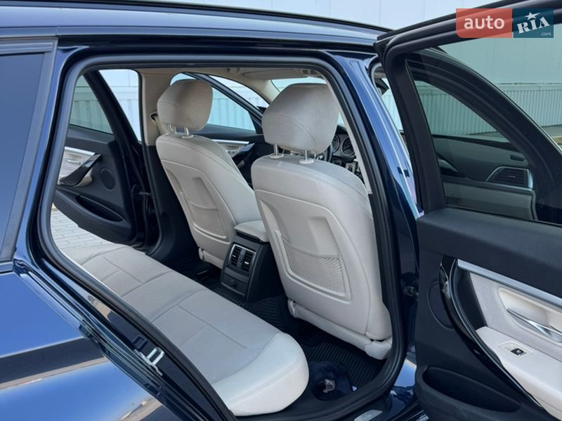Фото BMW 3 Series з оголошення AUTO.RIA