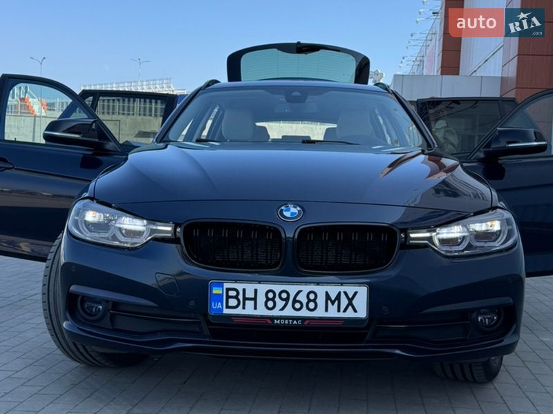Фото BMW 3 Series з оголошення AUTO.RIA