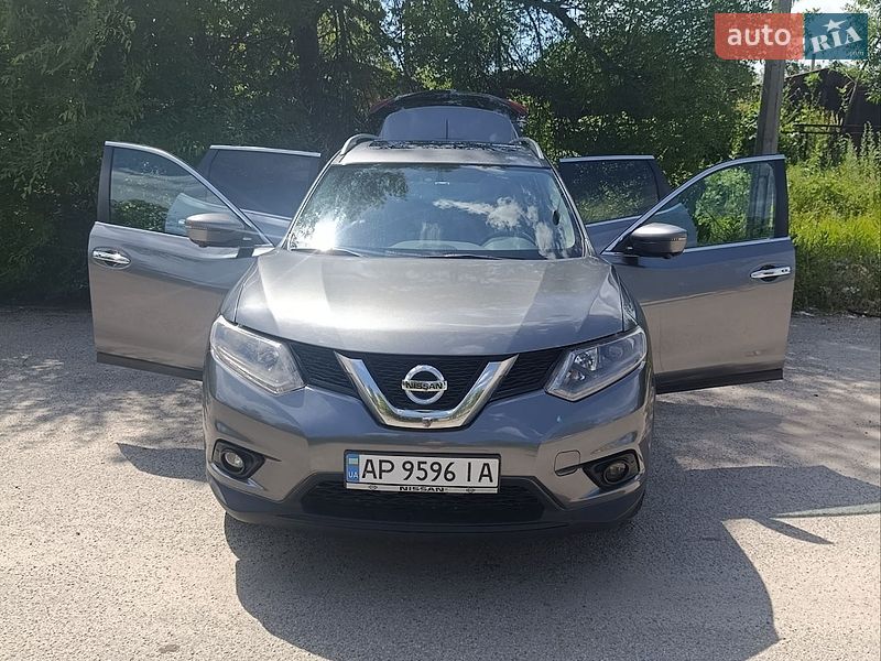 Фото Nissan Rogue з оголошення AUTO.RIA