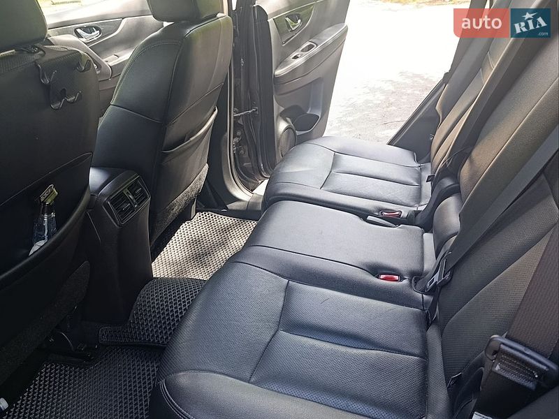 Фото Nissan Rogue з оголошення AUTO.RIA