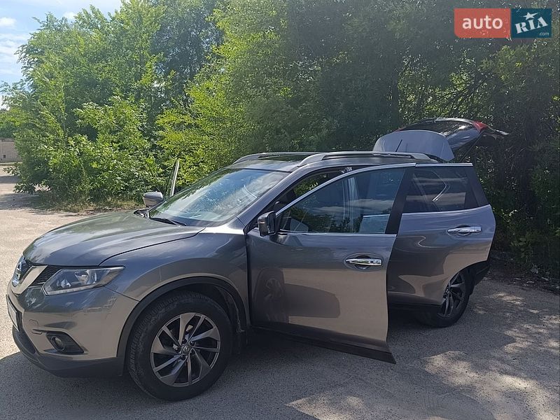 Фото Nissan Rogue з оголошення AUTO.RIA