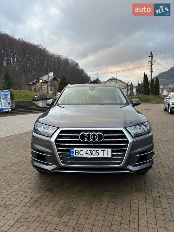 Фото Audi Q7 з оголошення AUTO.RIA