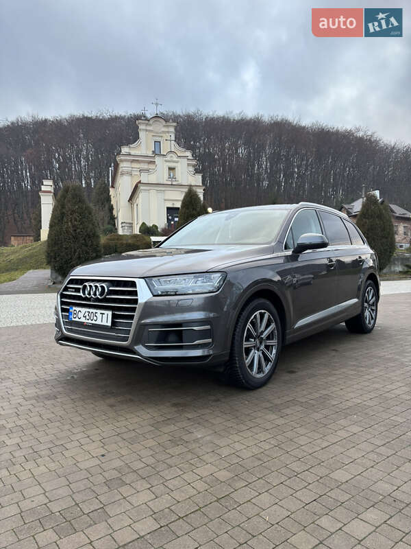 Фото Audi Q7 з оголошення AUTO.RIA