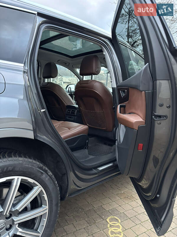 Фото Audi Q7 з оголошення AUTO.RIA