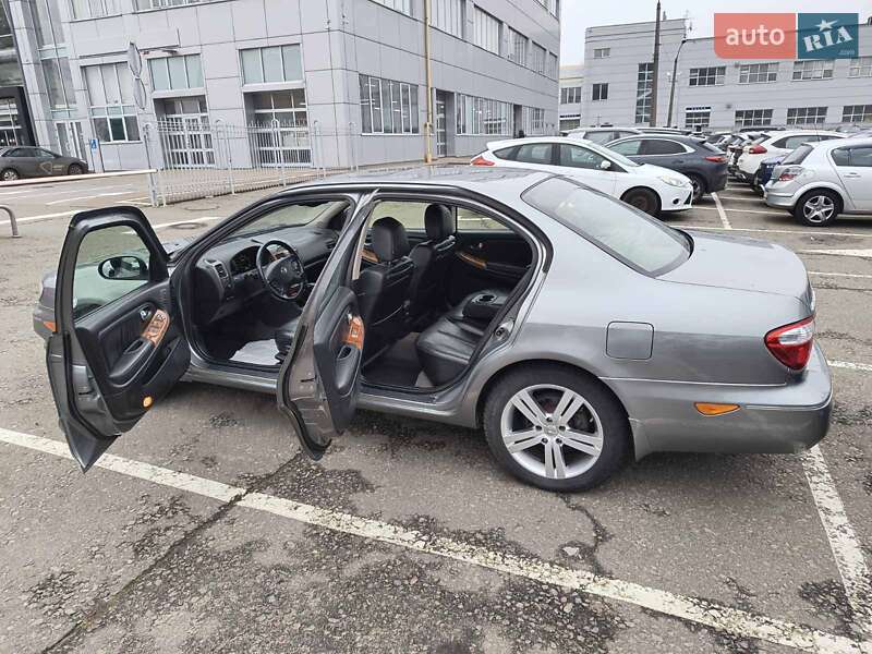 Фото Nissan Maxima з оголошення AUTO.RIA