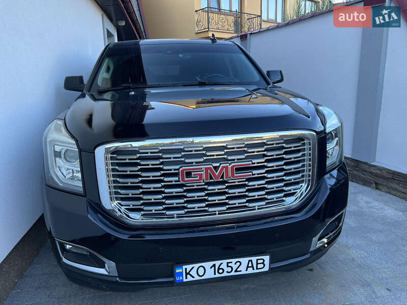 Фото GMC Yukon з оголошення AUTO.RIA