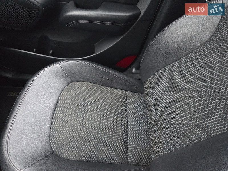Фото Hyundai ix35 з оголошення AUTO.RIA