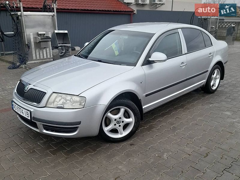 Фото Skoda Superb з оголошення AUTO.RIA