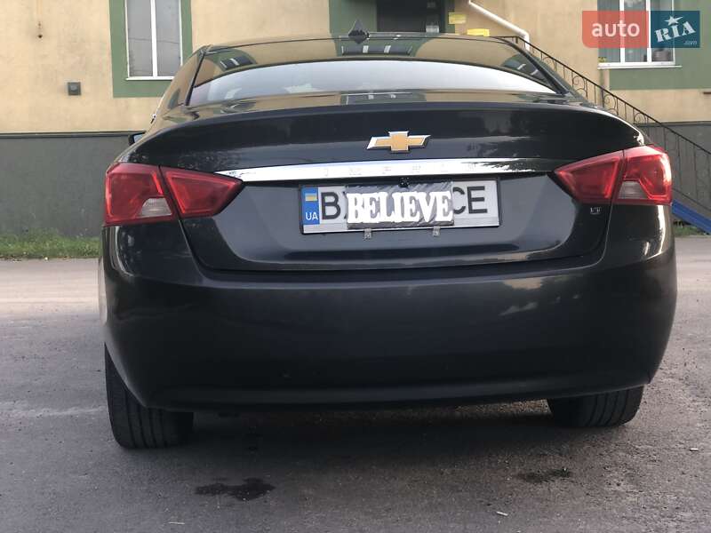 Фото Chevrolet Impala з оголошення AUTO.RIA