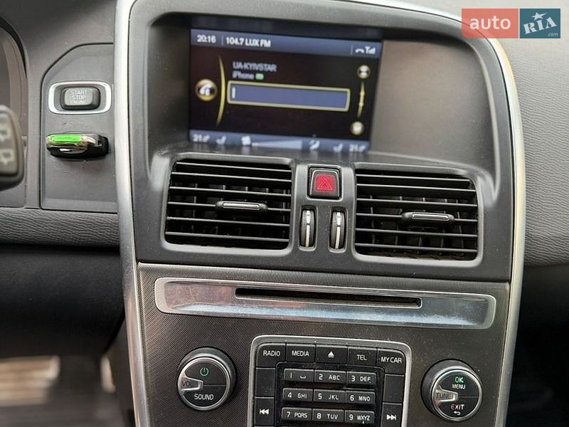 Фото Volvo XC60 з оголошення AUTO.RIA