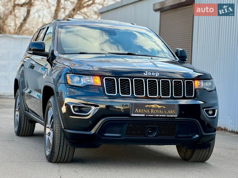 Фото Jeep Grand Cherokee з оголошення AUTO.RIA