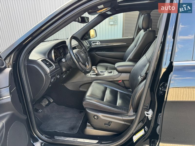Фото Jeep Grand Cherokee з оголошення AUTO.RIA